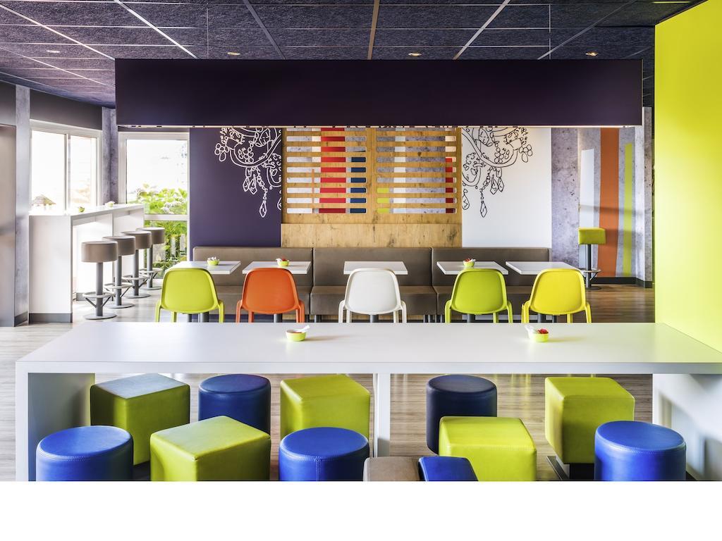 ibis budget Vannes Buitenkant foto