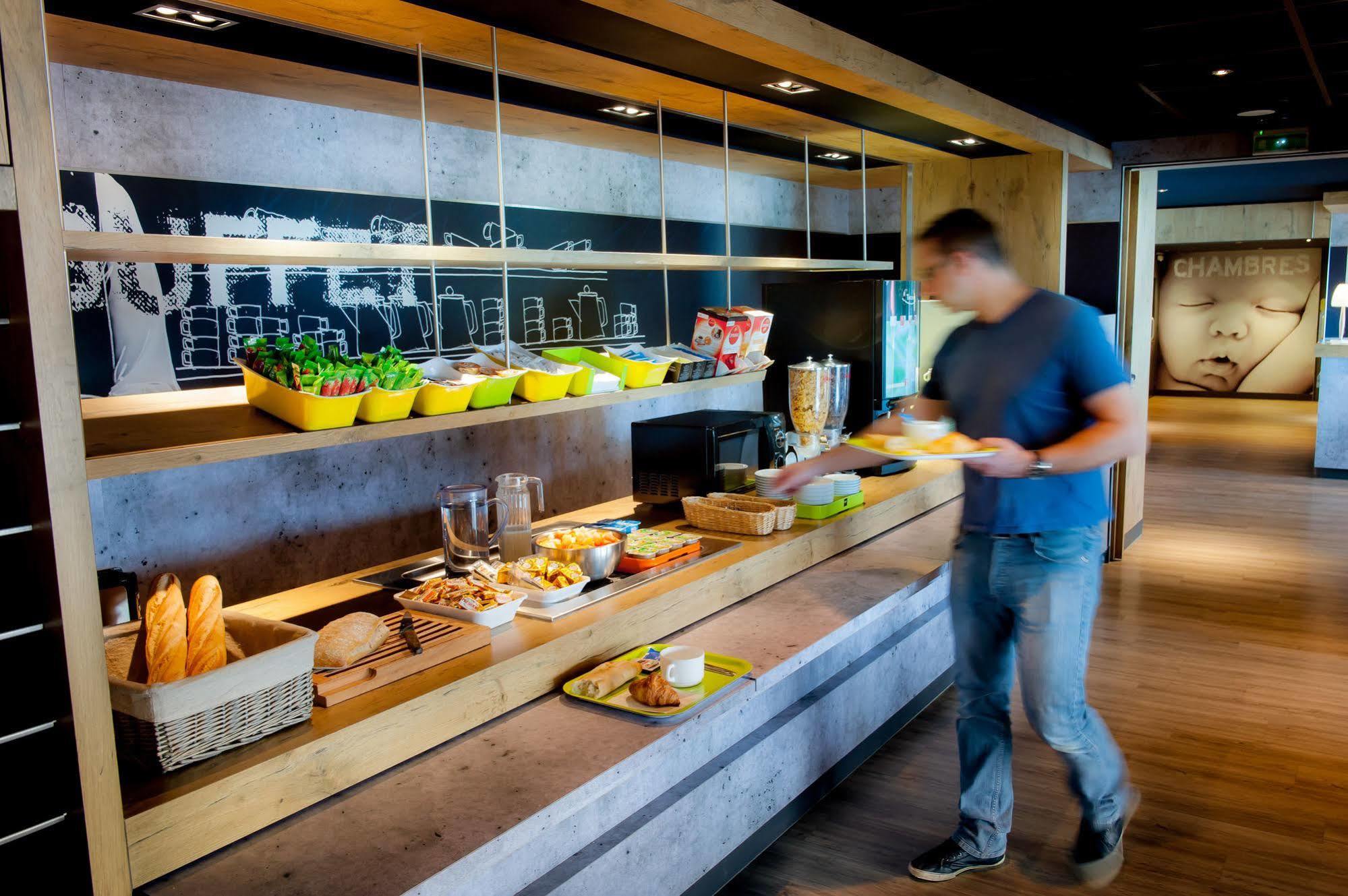 ibis budget Vannes Buitenkant foto