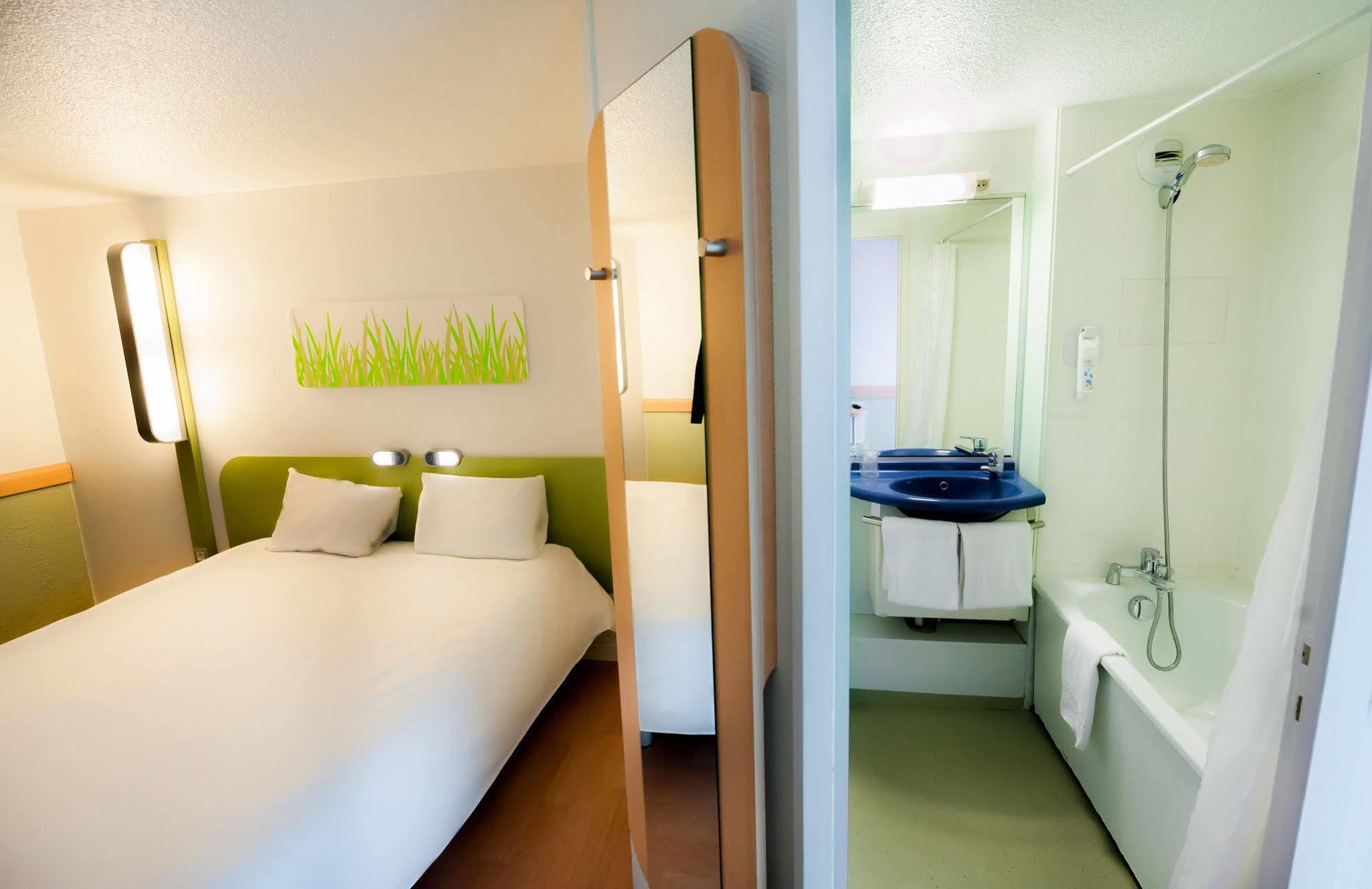 ibis budget Vannes Buitenkant foto